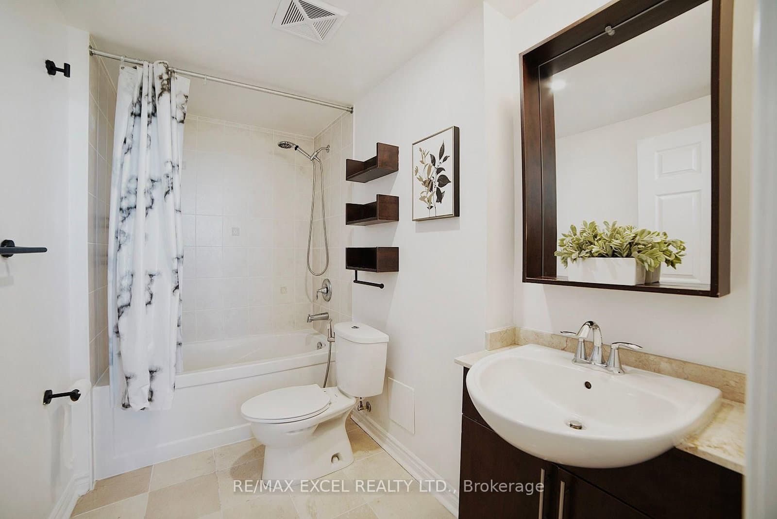 18 Holmes Avenue, Unit 2602 thumbnail 13