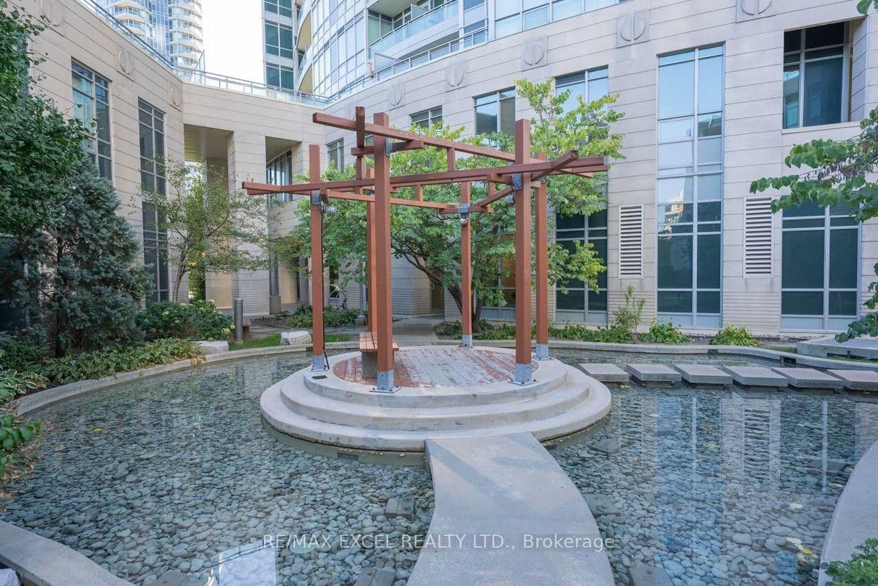 18 Holmes Avenue, Unit 2602 thumbnail 23