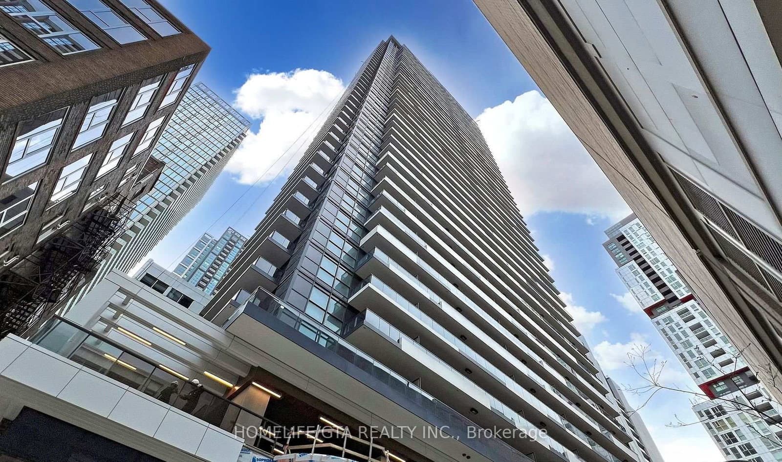38 Widmer Street, Unit 2710