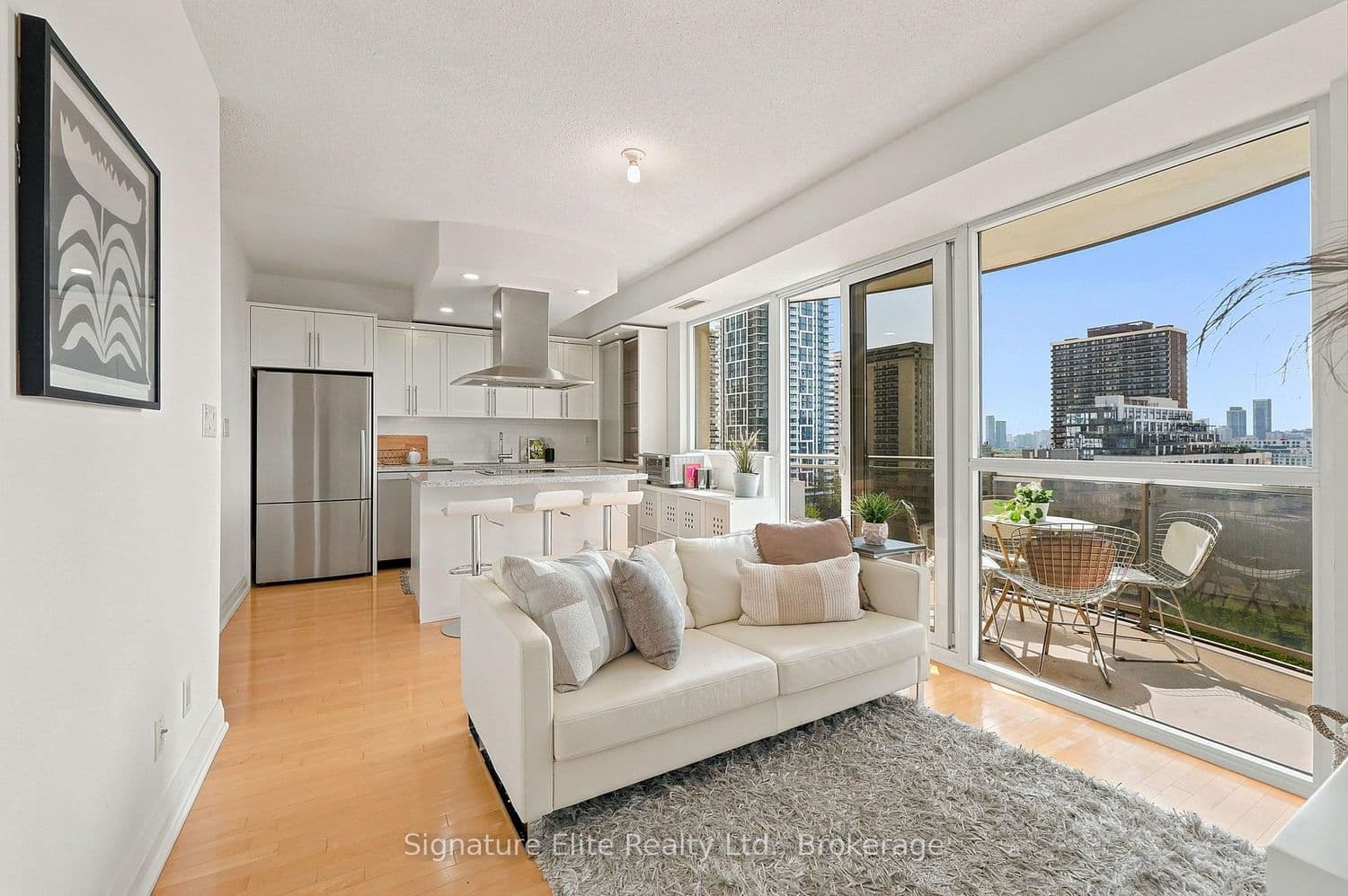 1430 Yonge Street, Unit 902 thumbnail 21