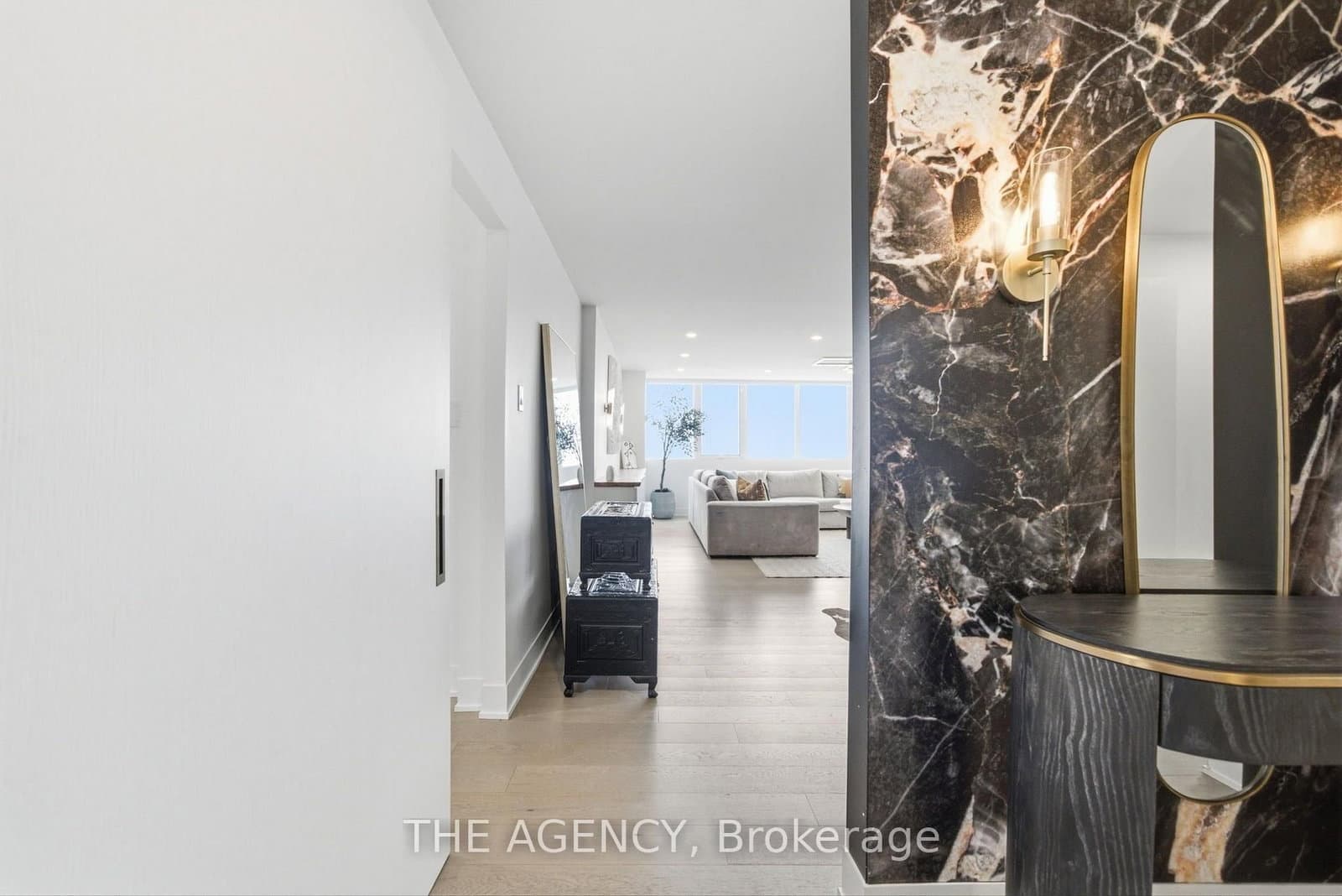 256 Jarvis Street, Unit 15C - Image 1