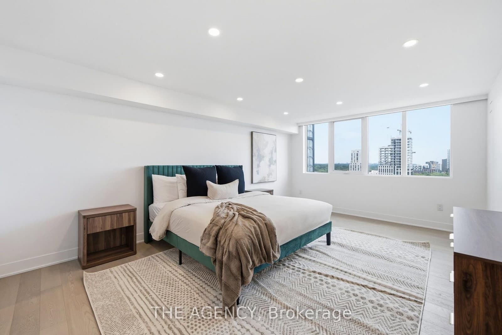 256 Jarvis Street, Unit 15C thumbnail 24