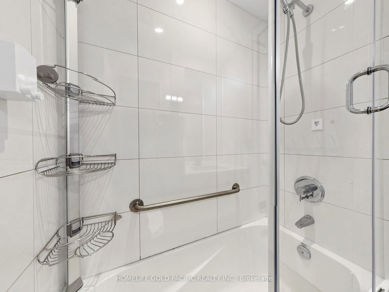 39 Queens Quay E, Unit 732 thumbnail 26