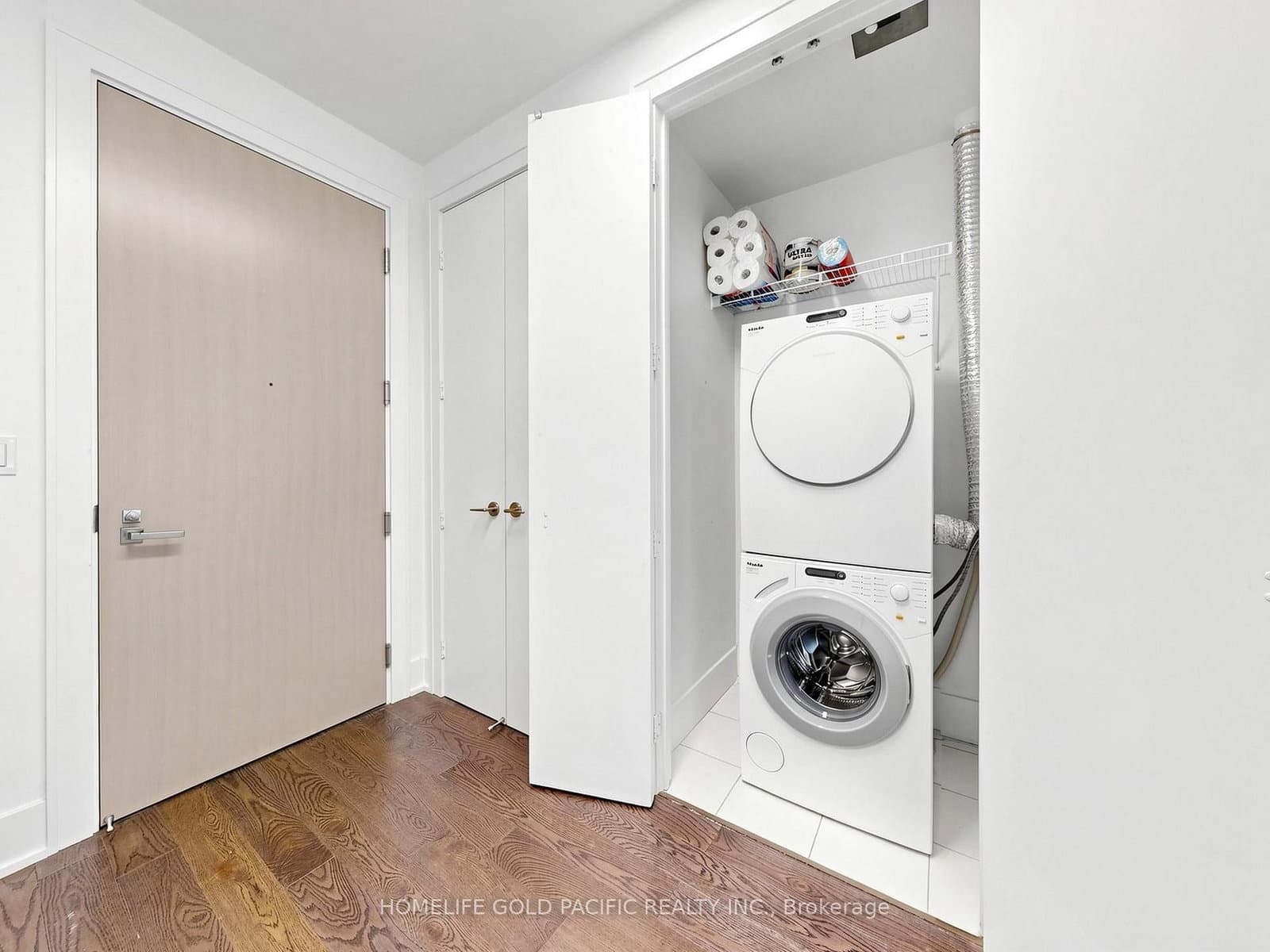 39 Queens Quay E, Unit 732 thumbnail 27