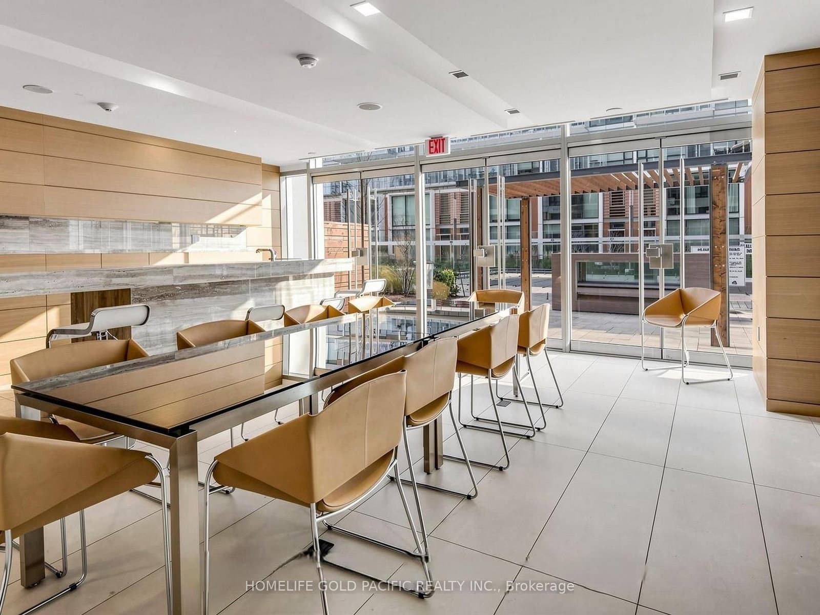 39 Queens Quay E, Unit 732 thumbnail 29
