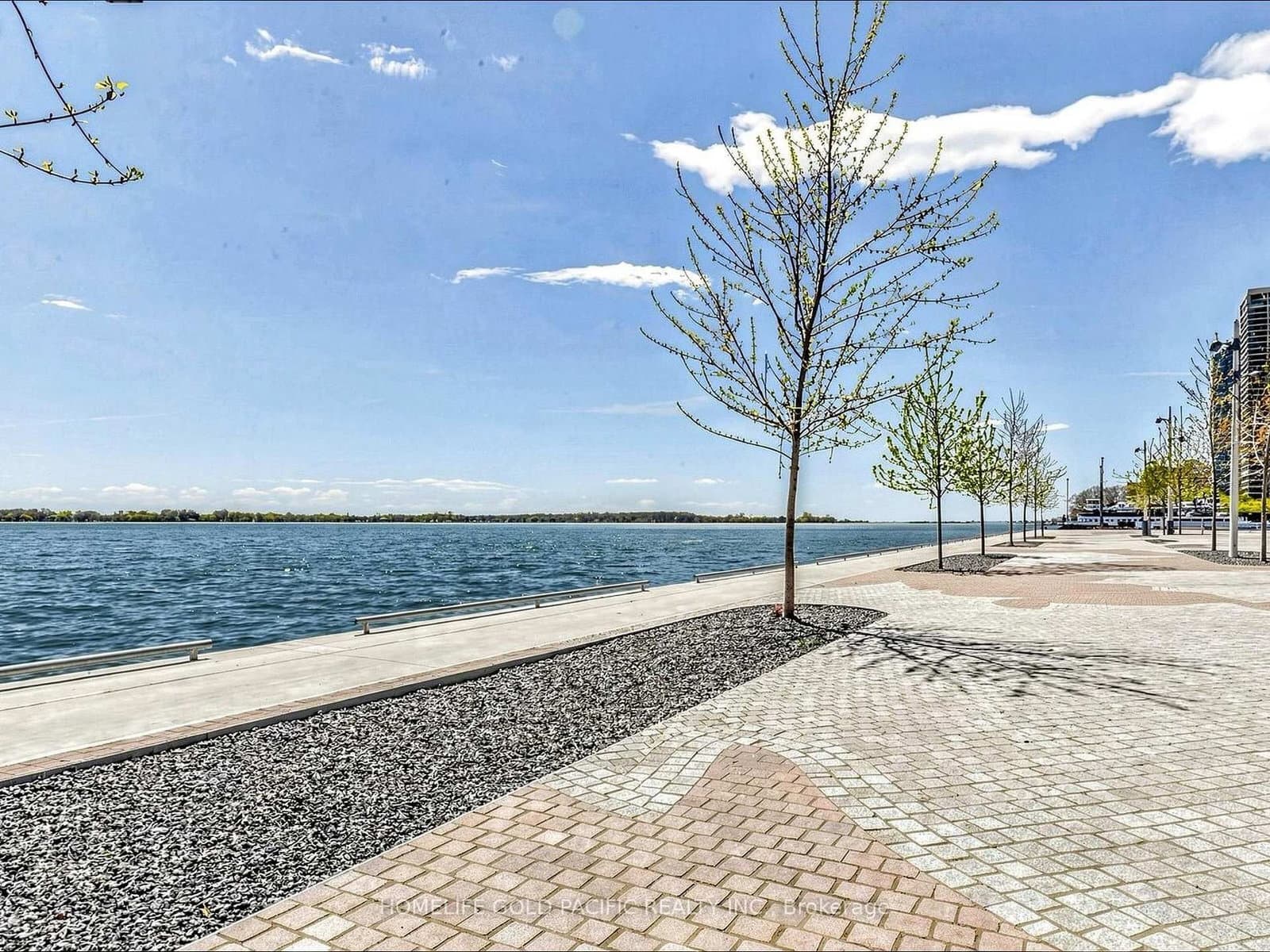 39 Queens Quay E, Unit 732 thumbnail 36