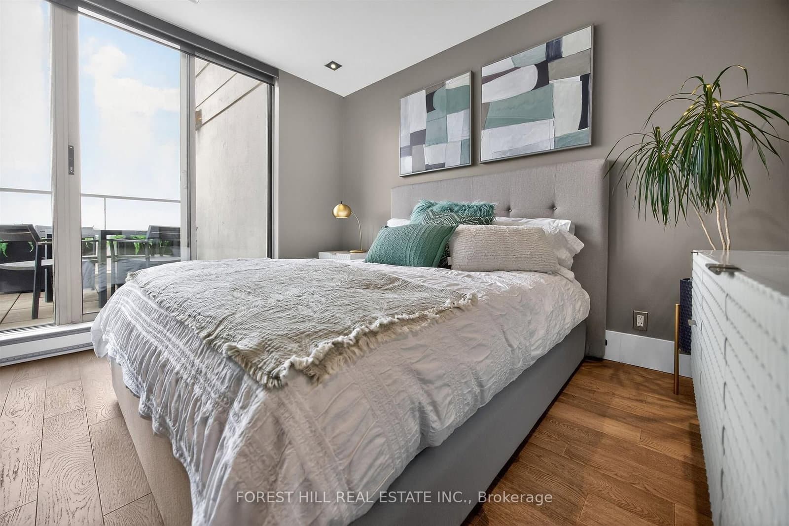 298 Jarvis Street, Unit PH 3 thumbnail 30