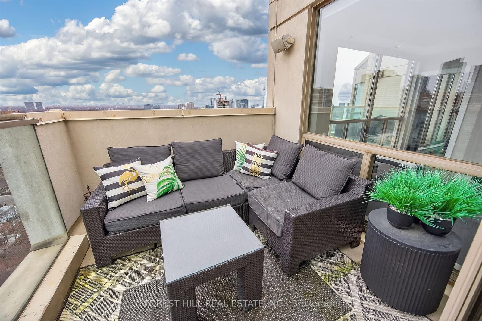 298 Jarvis Street, Unit PH 3 thumbnail 34