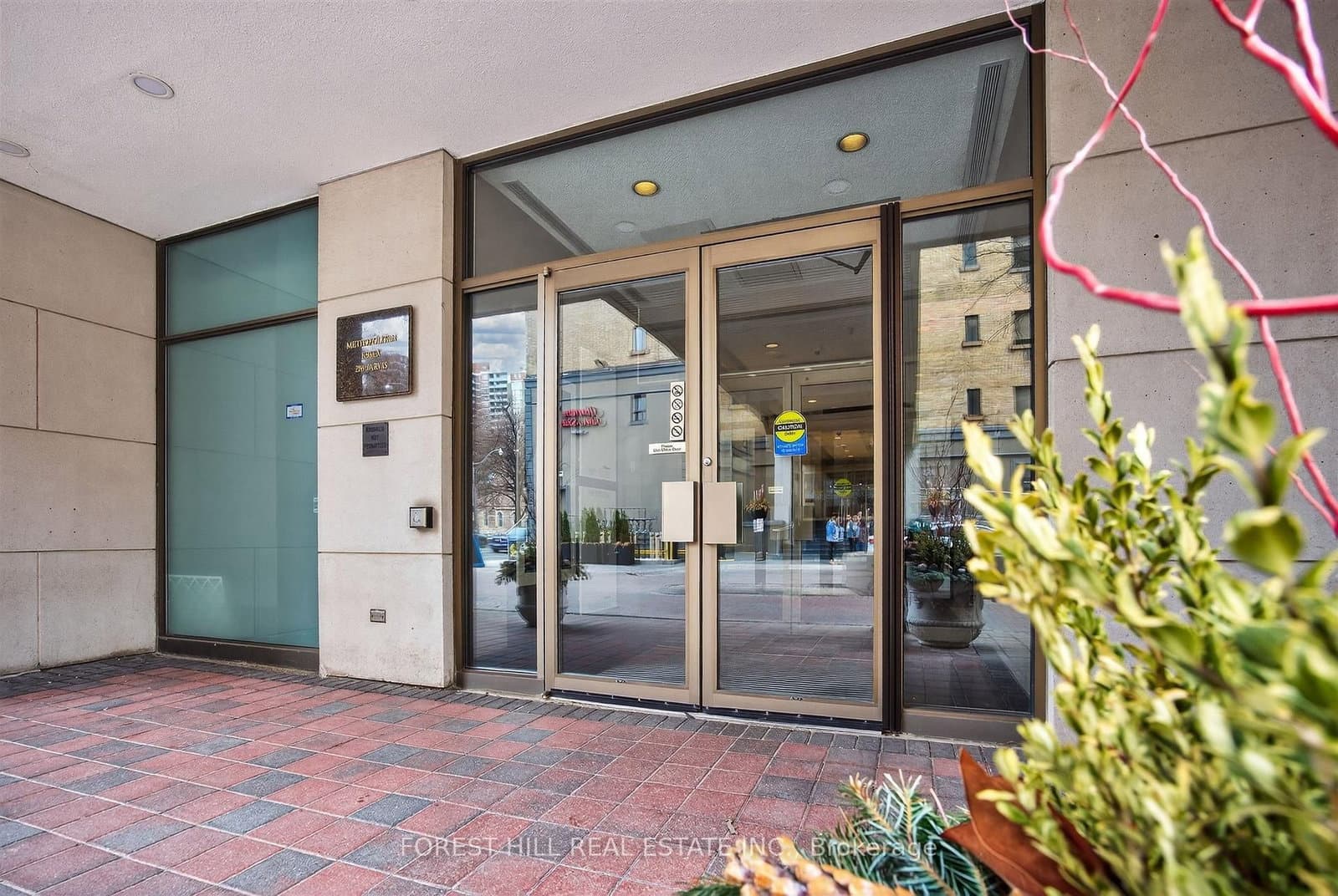298 Jarvis Street, Unit PH 3 thumbnail 46