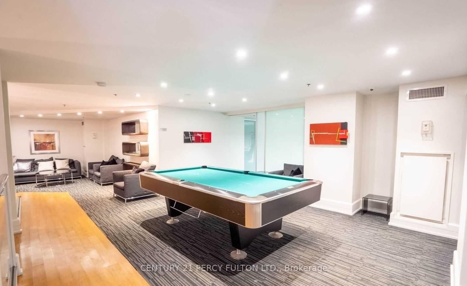 111 Elizabeth Street, Unit 1501 thumbnail 22