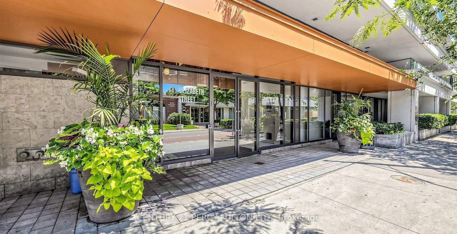 111 Elizabeth Street, Unit 1501 thumbnail 3