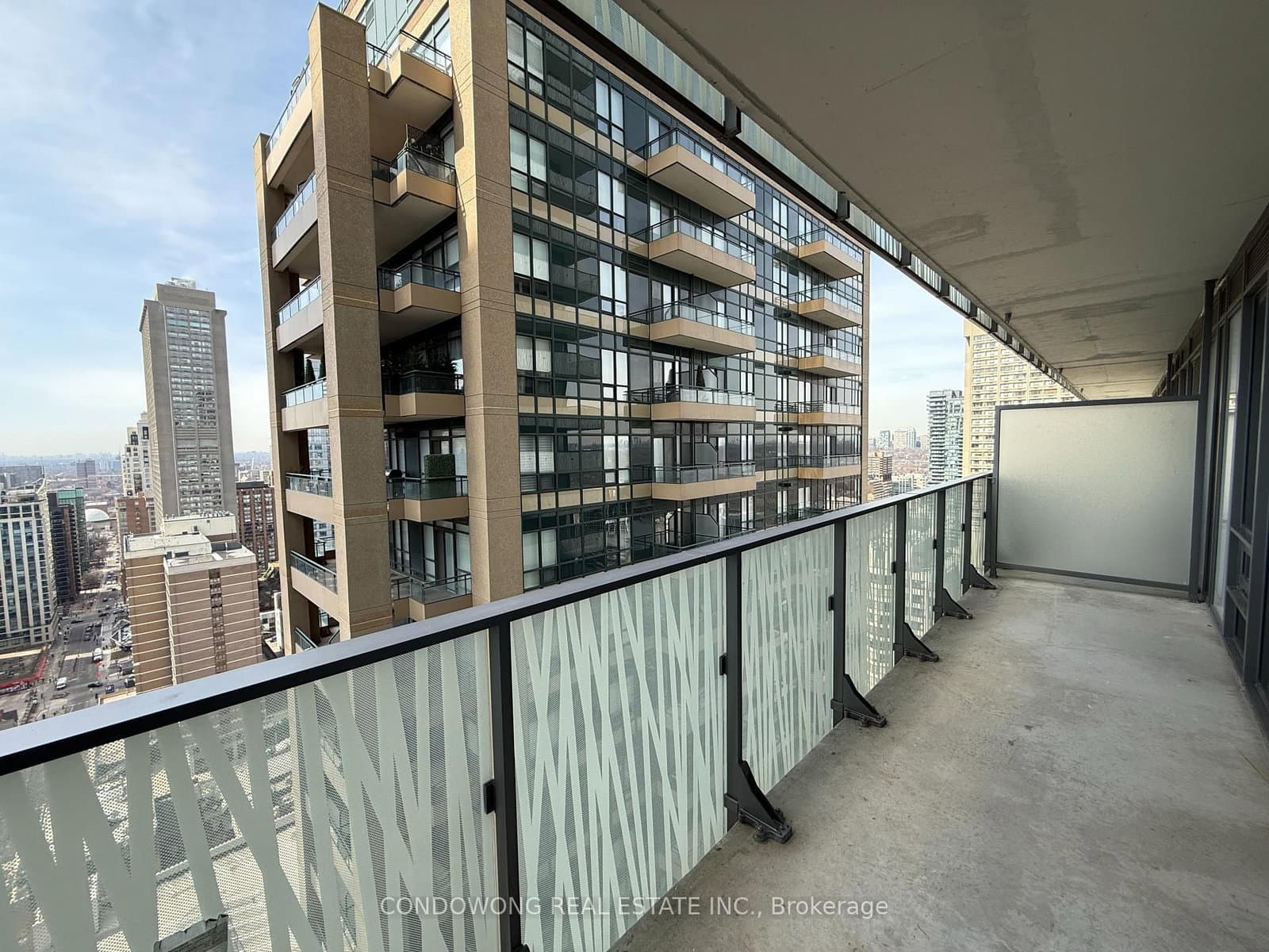42 Charles Street E, Unit 2805 thumbnail 12