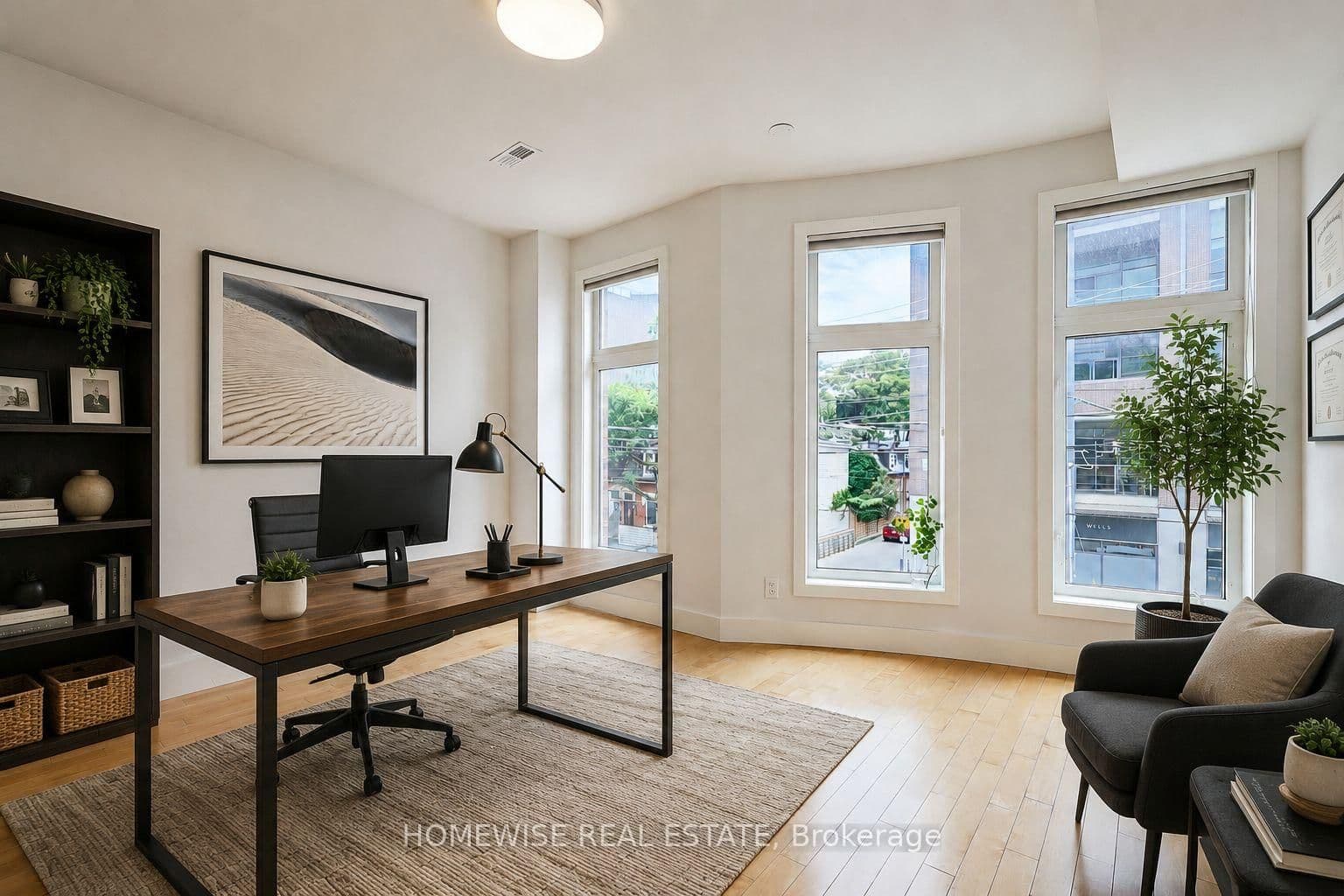 476 E King Street E thumbnail 25