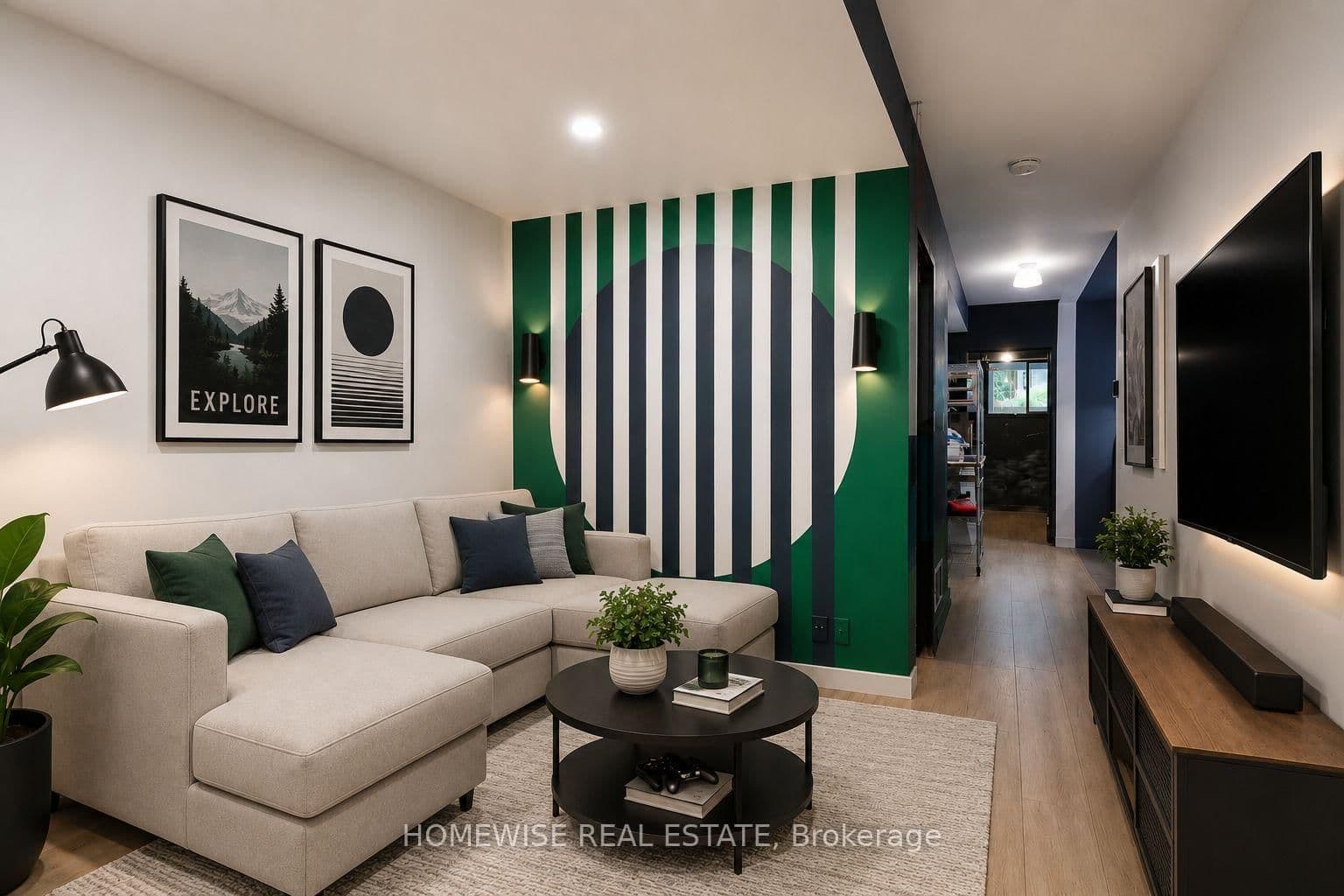 476 E King Street E thumbnail 31