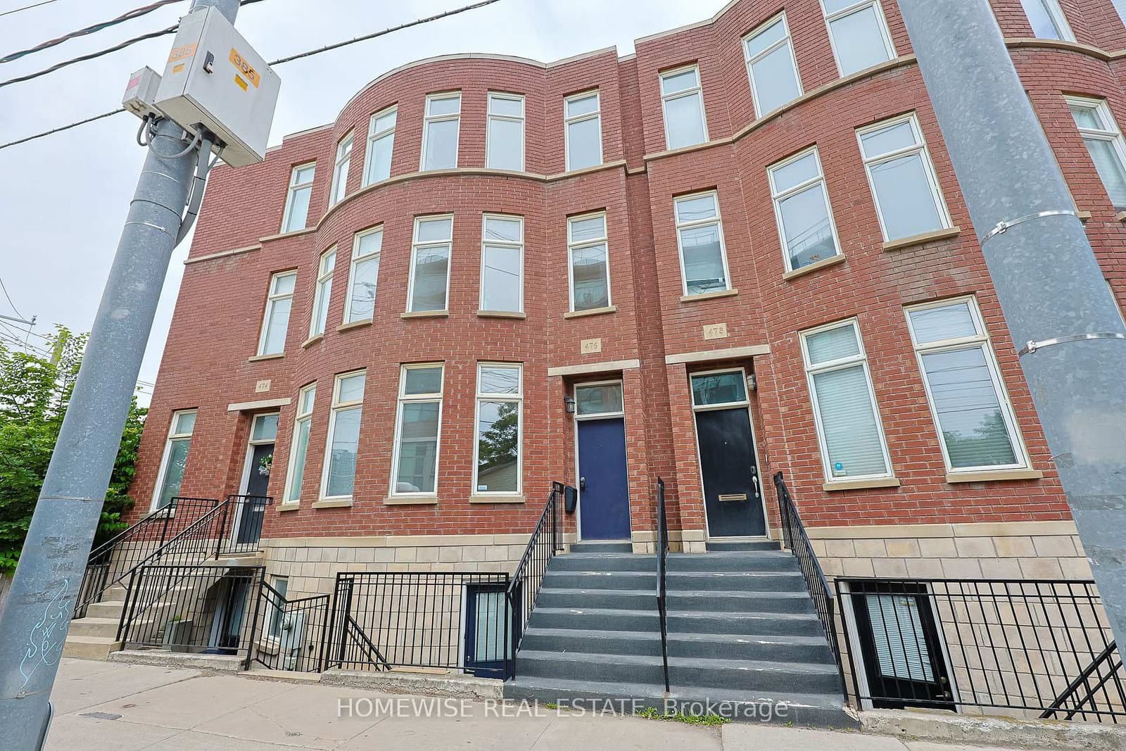 476 E King Street E thumbnail 40
