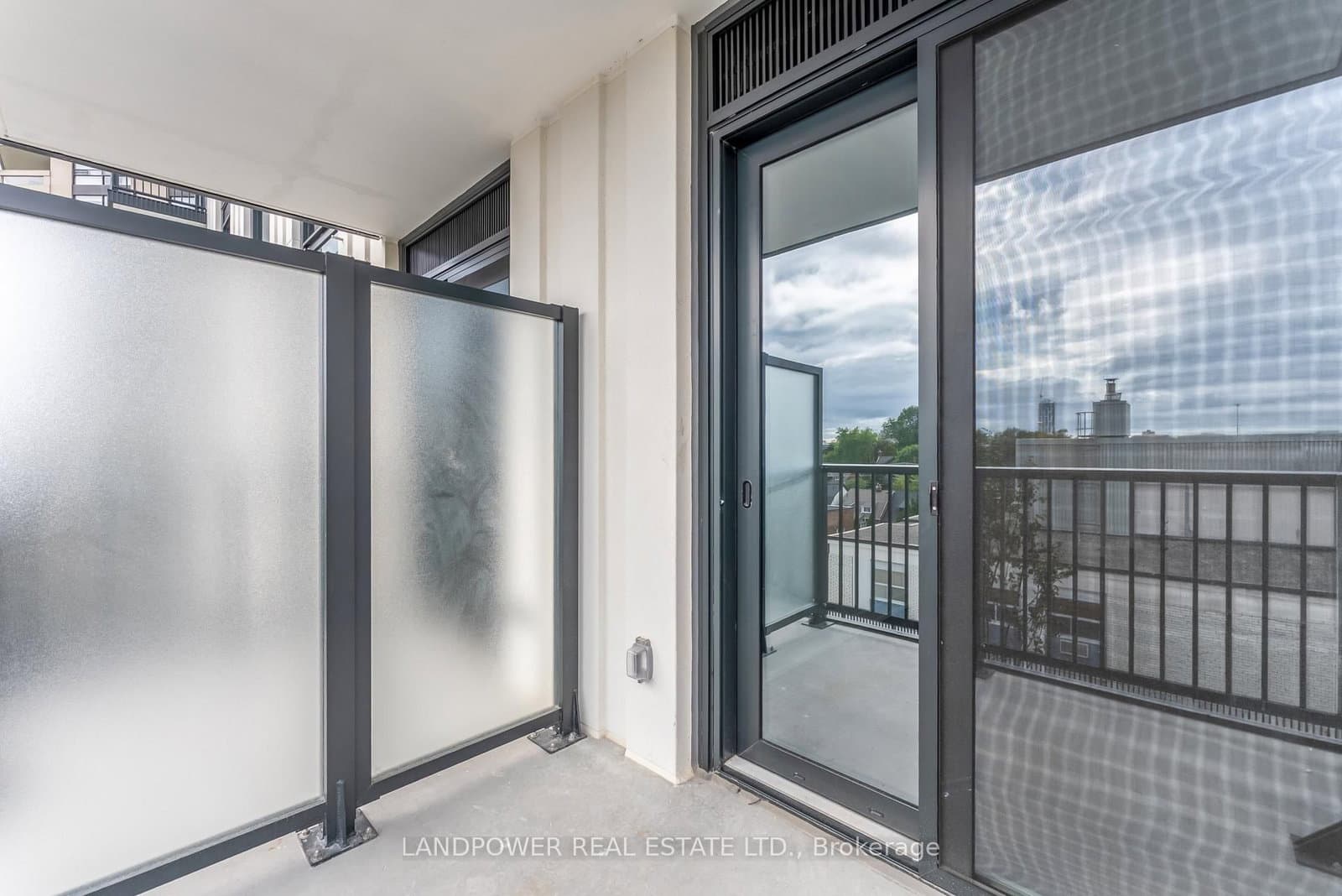 89 Montclair Avenue, Unit 1019 thumbnail 11