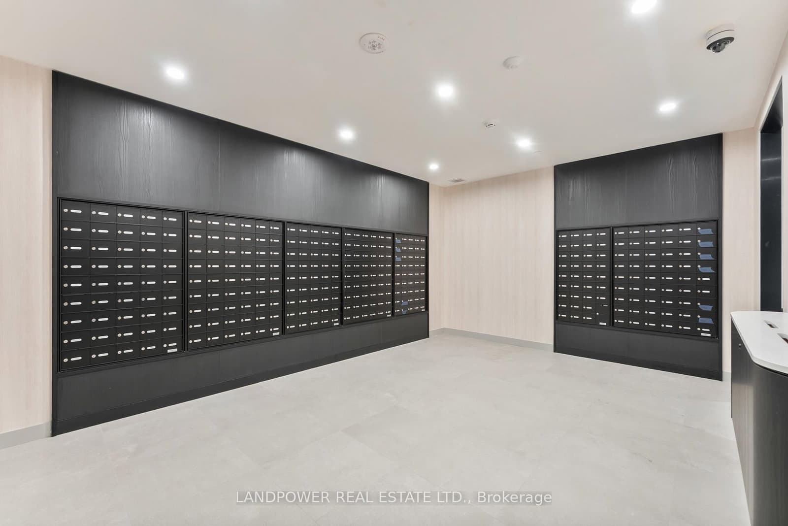 89 Montclair Avenue, Unit 1019 thumbnail 17
