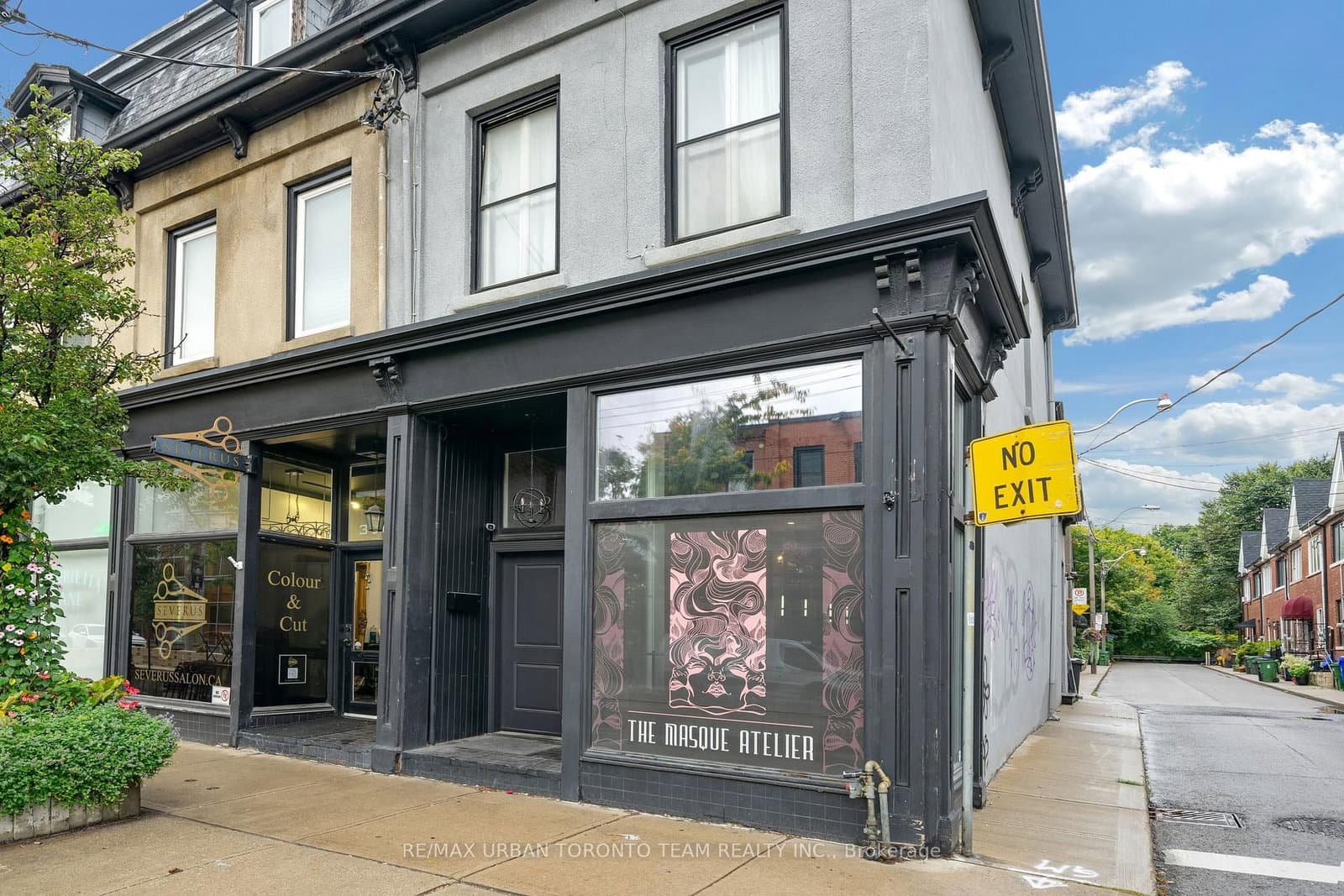 398 King Street E thumbnail 2