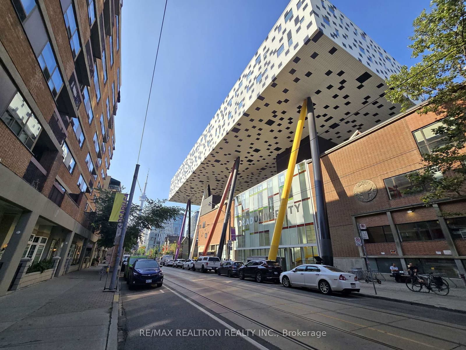 280 Dundas Street W, Unit 2509 thumbnail 37