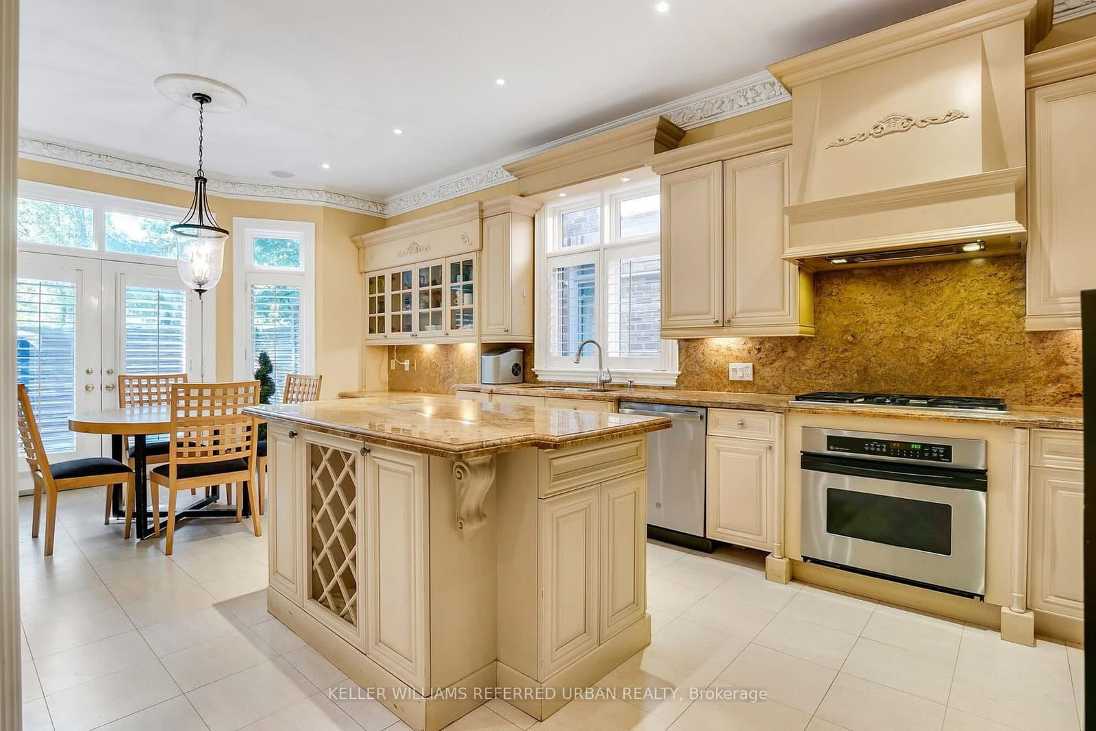 45 Mathersfield Drive thumbnail 6
