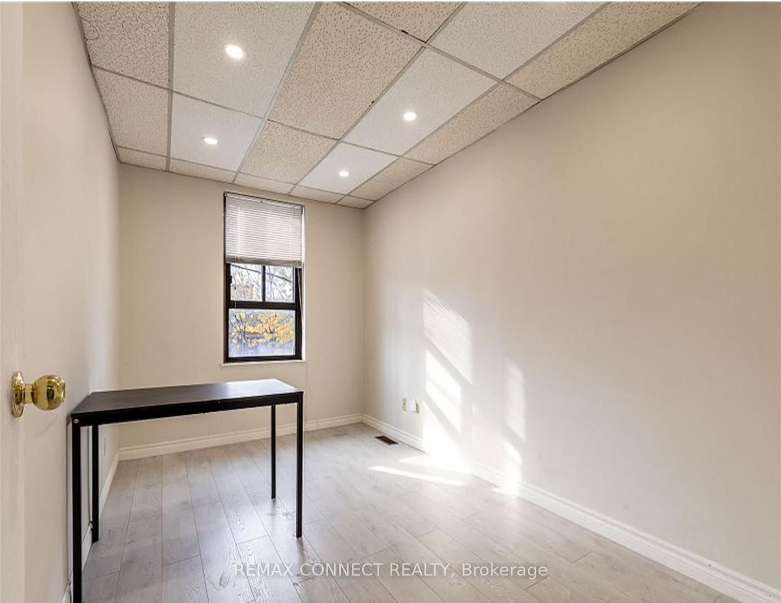 1105 Bathurst Street thumbnail 11