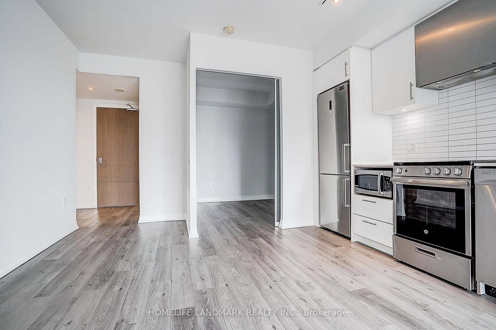 251 Jarvis Street, Unit 1718 thumbnail 17