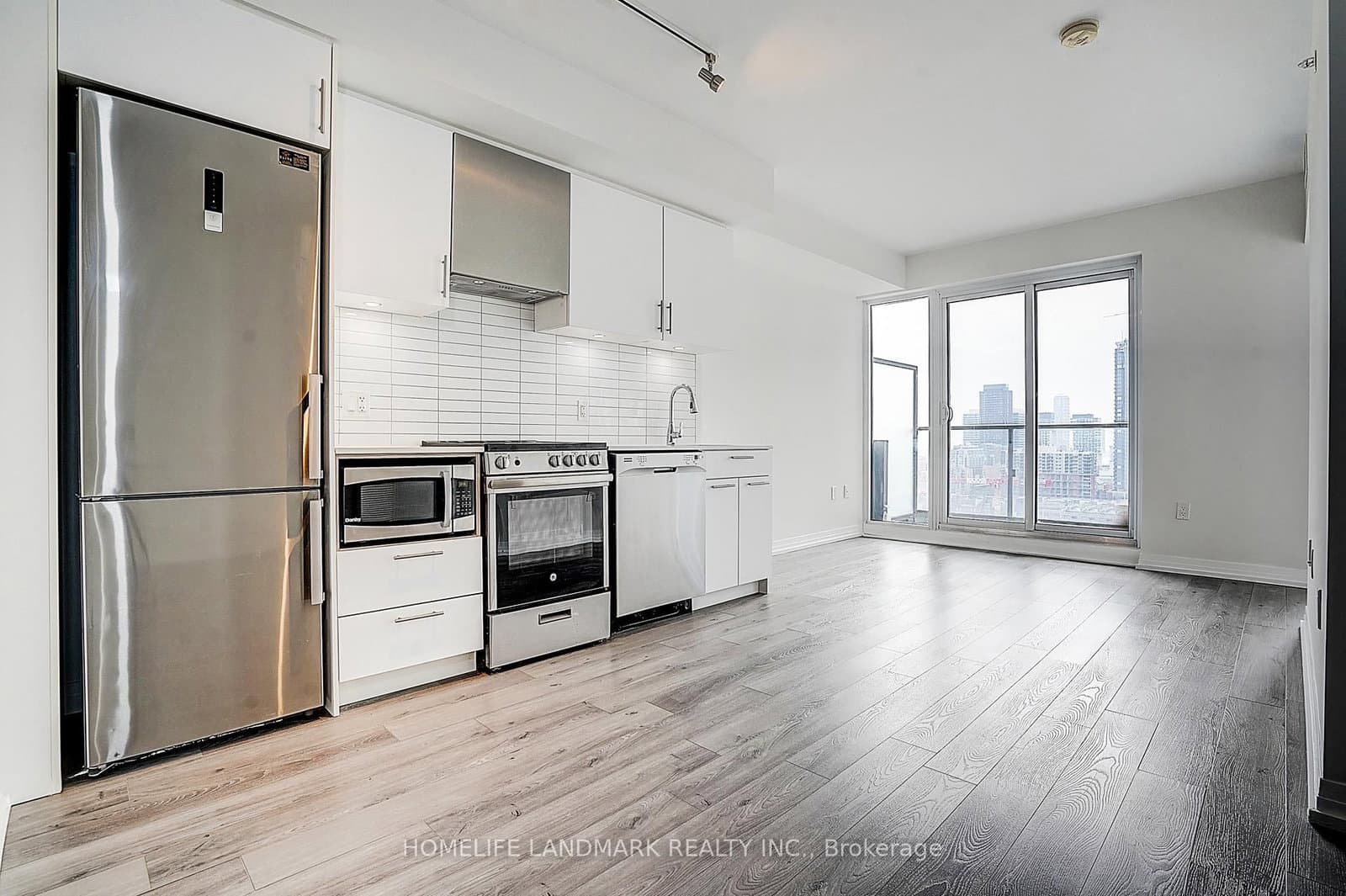 251 Jarvis Street, Unit 1718 thumbnail 19