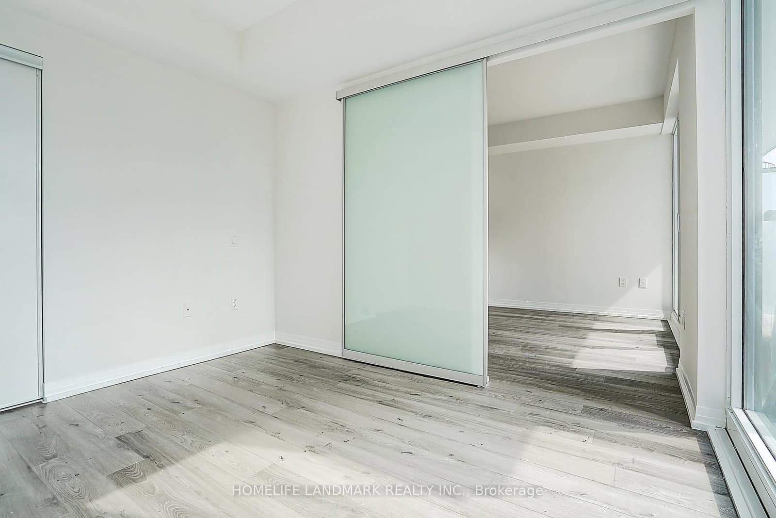 251 Jarvis Street, Unit 1718 thumbnail 38