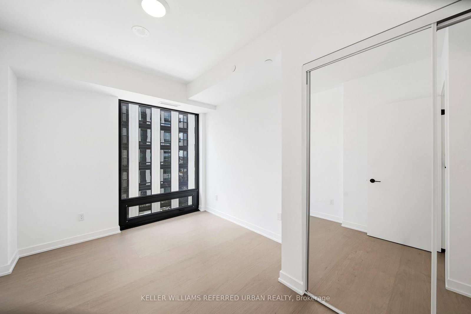89 Montclair Avenue, Unit 1525 thumbnail 13