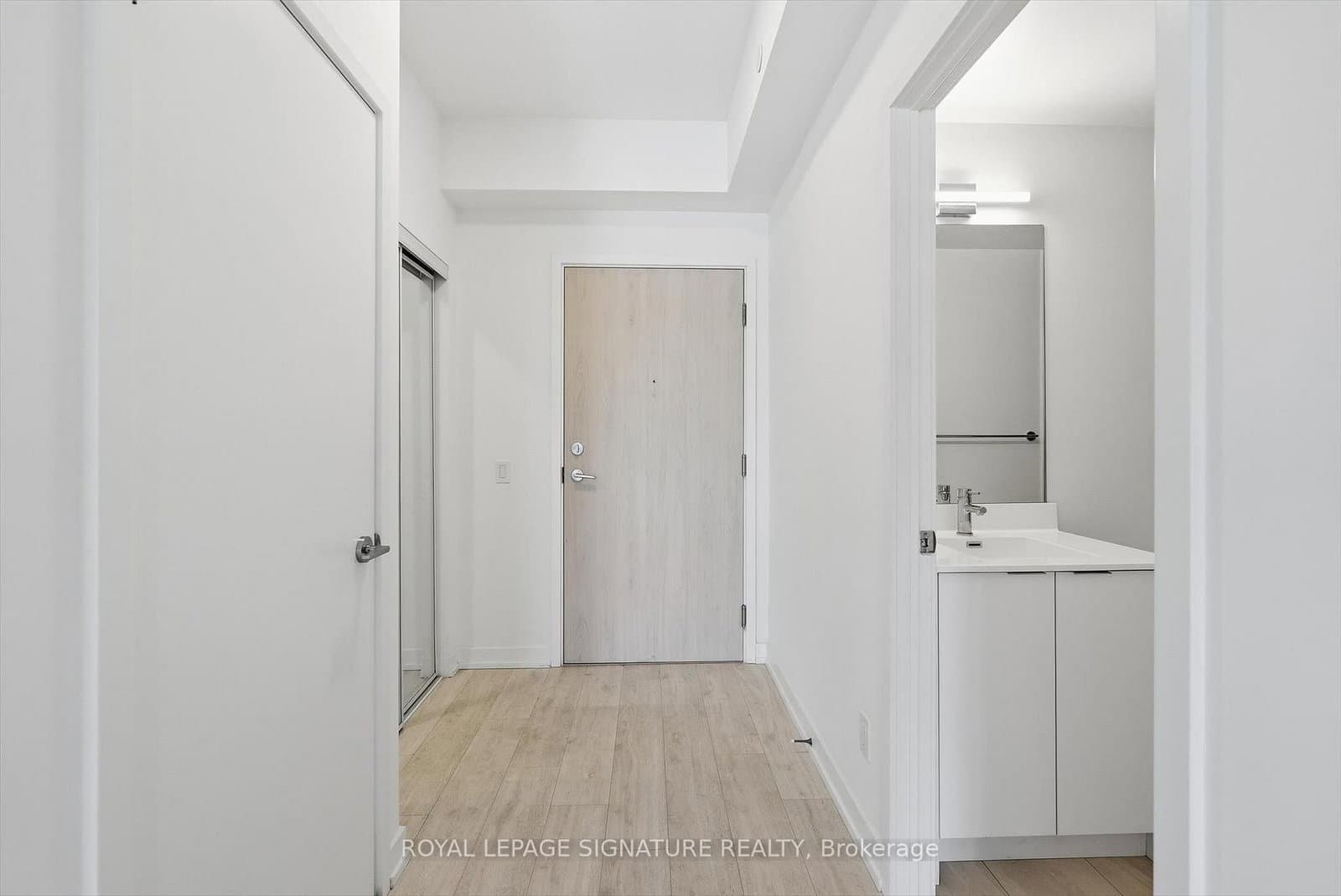 181 Sheppard Avenue E, Unit 503 thumbnail 3