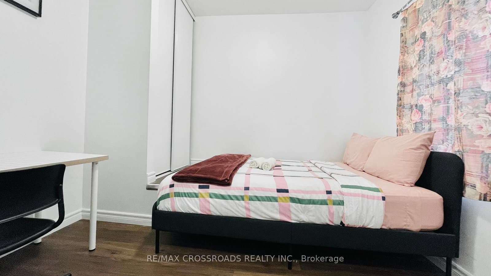 278 Shuter Street thumbnail 11