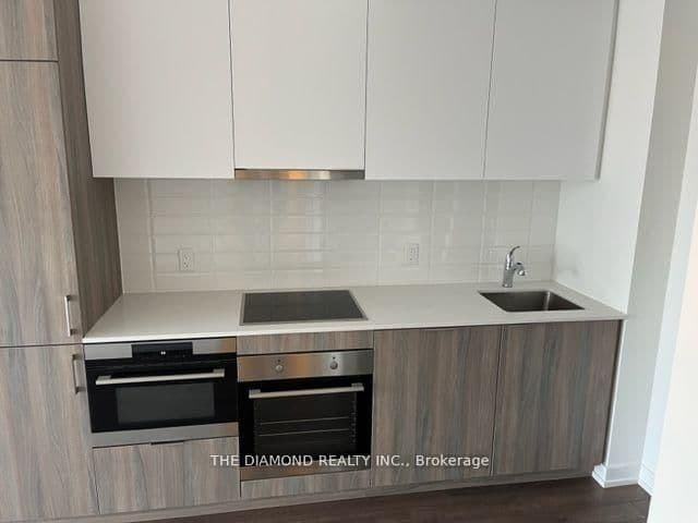 158 FRONT Street E, Unit 1206 thumbnail 6