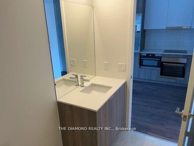 158 FRONT Street E, Unit 1206 thumbnail 9