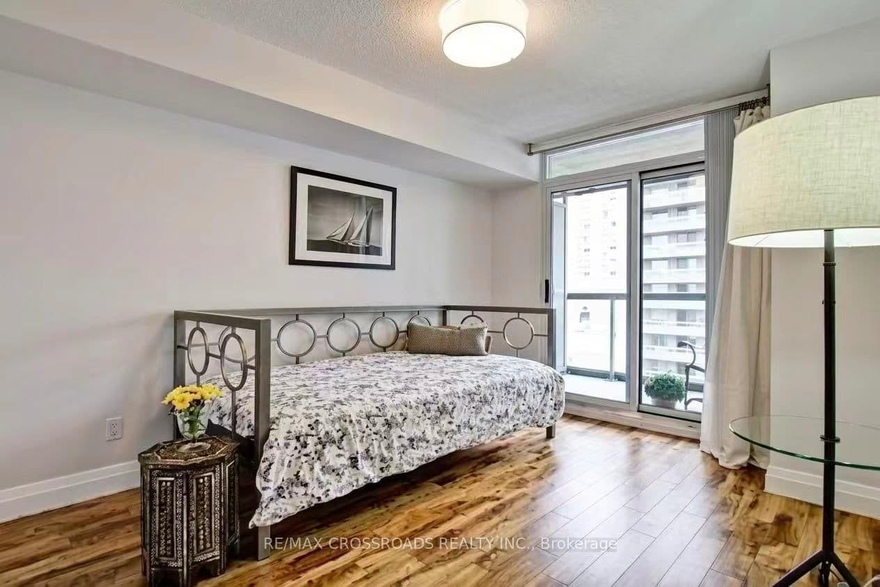 28 Empress Avenue, Unit 2012 thumbnail 5