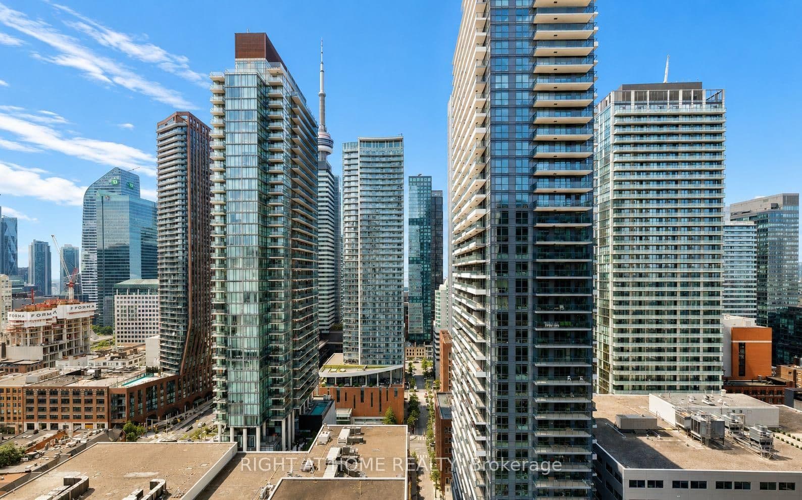 318 Richmond Street W, Unit 1408 thumbnail 16