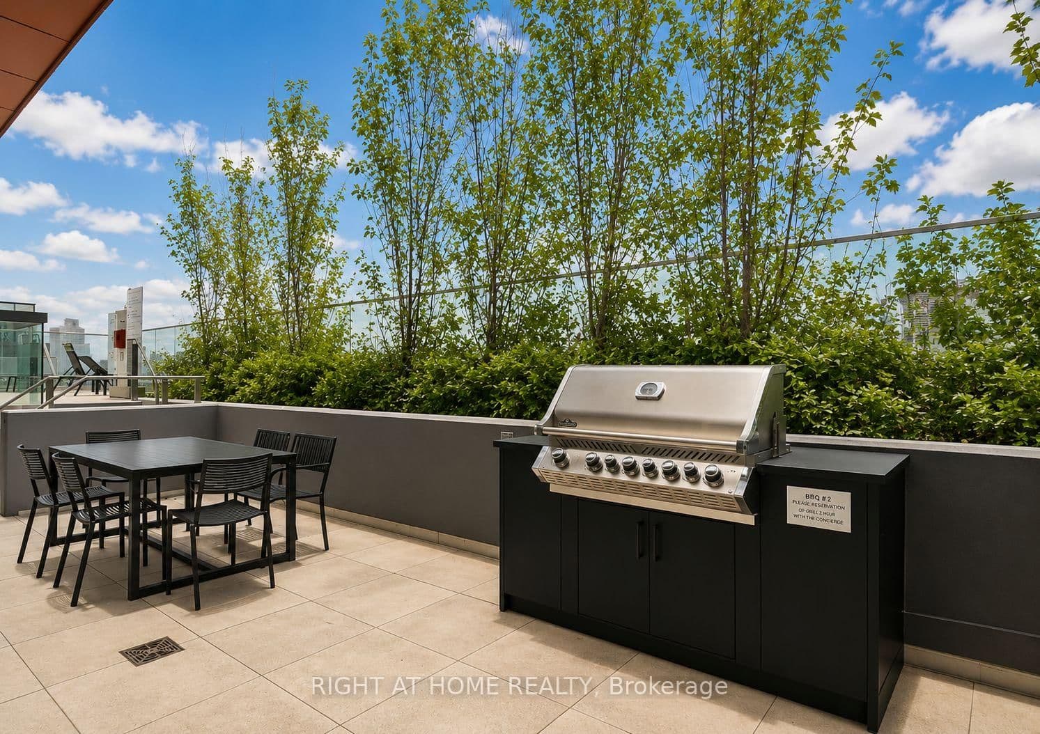 318 Richmond Street W, Unit 1408 thumbnail 26