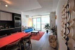 318 Richmond Street W, Unit 913 thumbnail 3