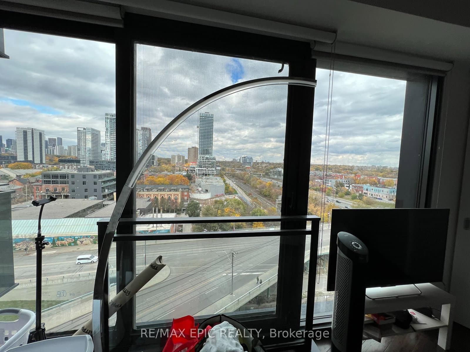 51 Trolley Crescent, Unit 1003 thumbnail 6