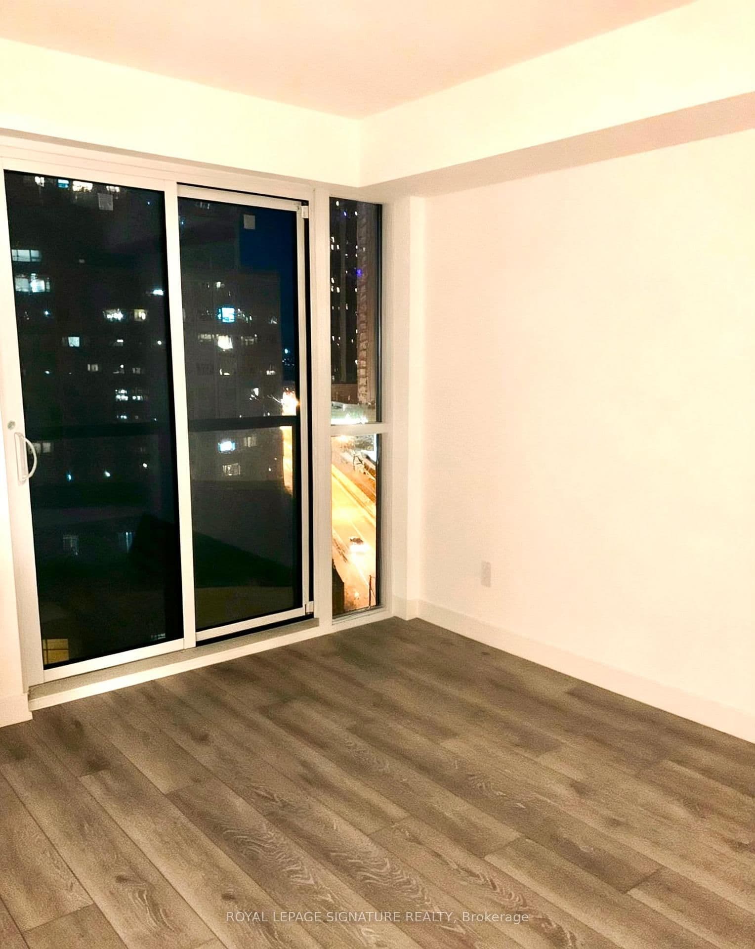 159 Wellesley Street E, Unit 1202 thumbnail 6