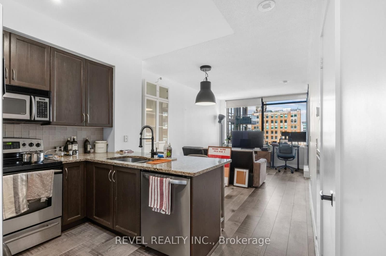 438 King Street W, Unit 1119