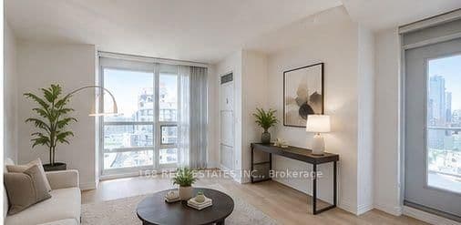 761 Bay Street, Unit 2809 thumbnail 7