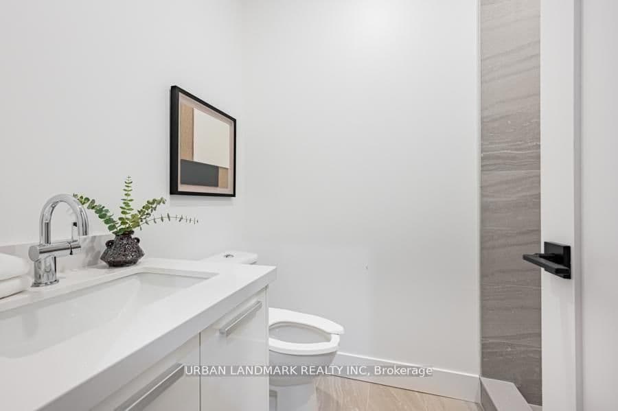 9 St Nicholas Street, Unit 602 thumbnail 7