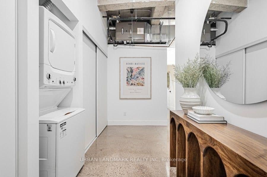 9 St. Nicholas Street, Unit 501 thumbnail 13