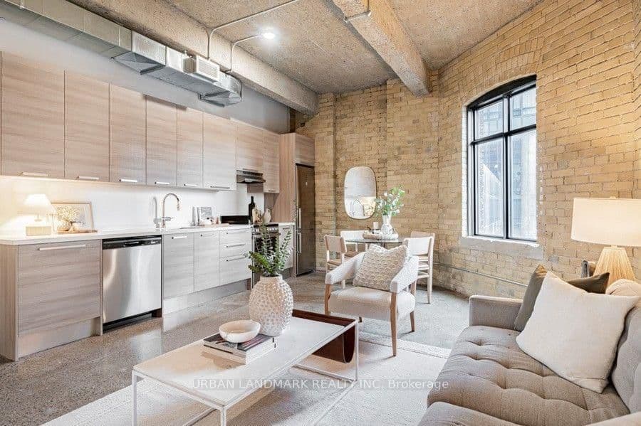 9 St. Nicholas Street, Unit 501 thumbnail 4