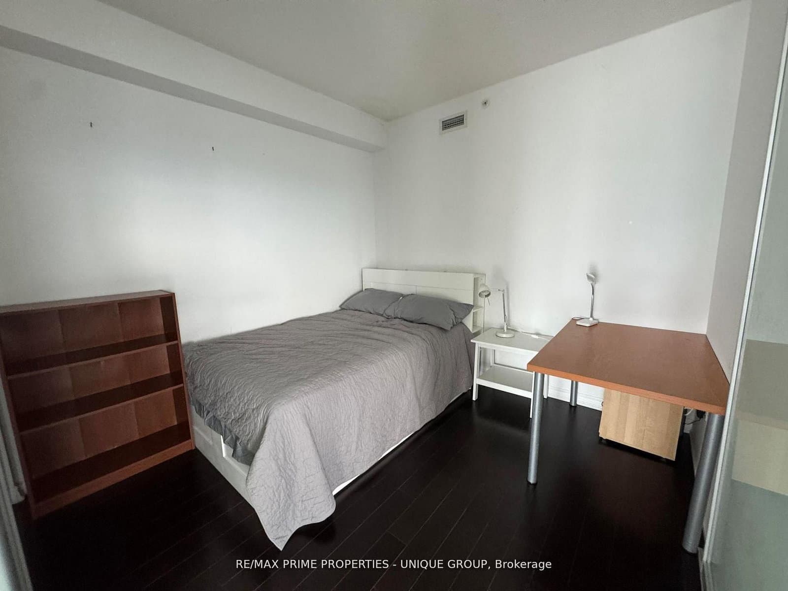 386 Yonge Street, Unit 5316 thumbnail 11