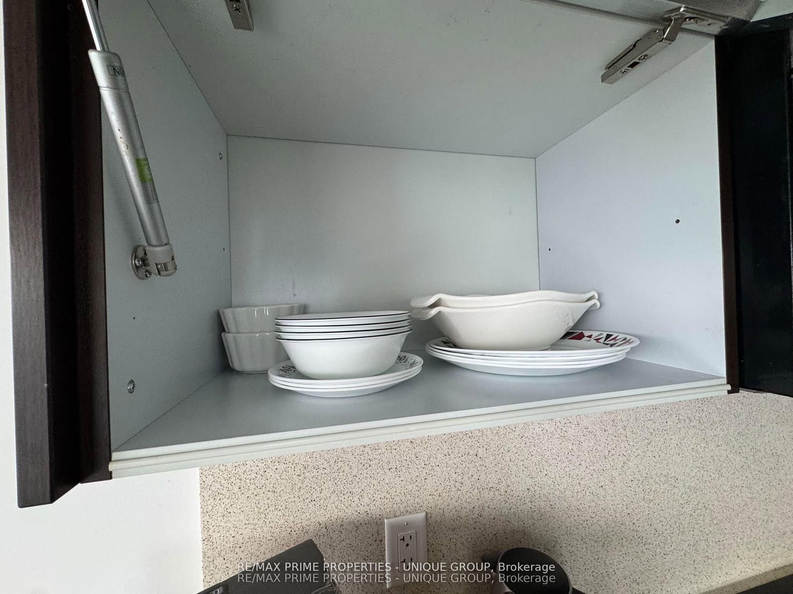 386 Yonge Street, Unit 5316 thumbnail 18