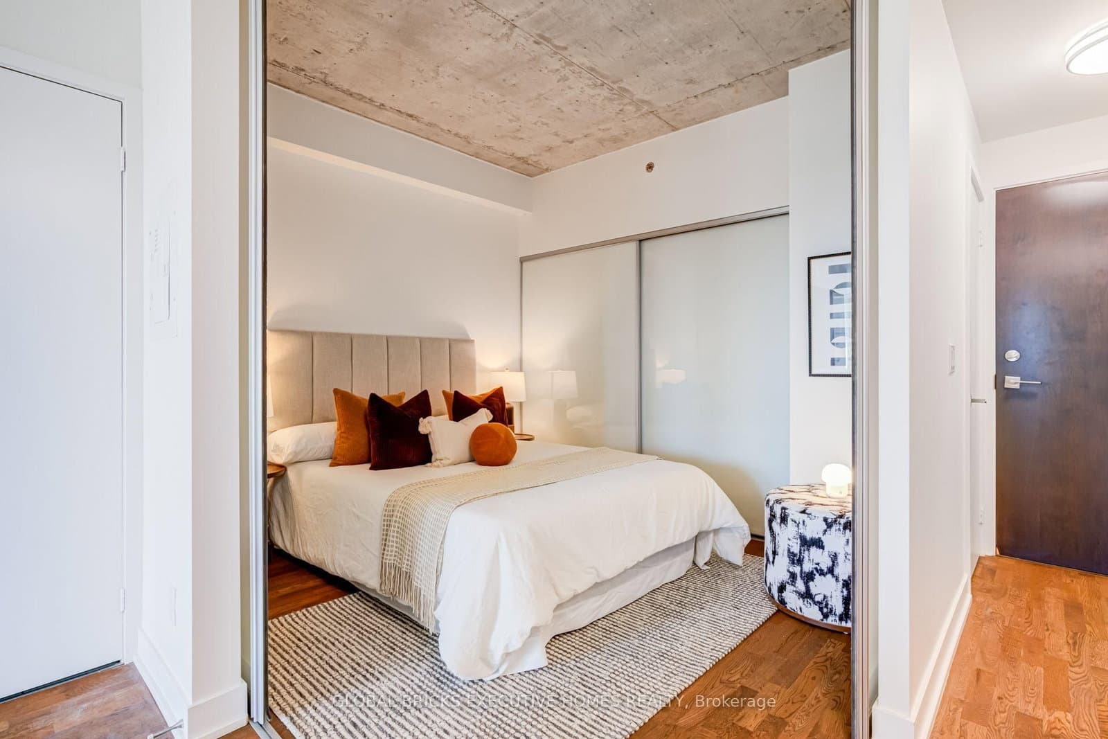 20 Minowan Miikan Lane, Unit 516 thumbnail 15