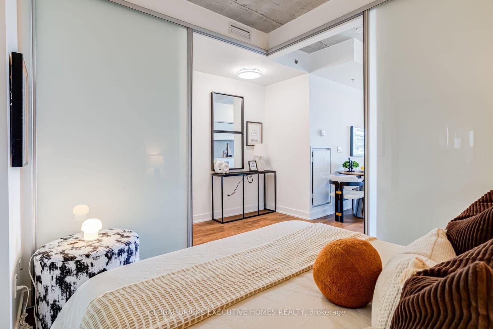 20 Minowan Miikan Lane, Unit 516 thumbnail 18