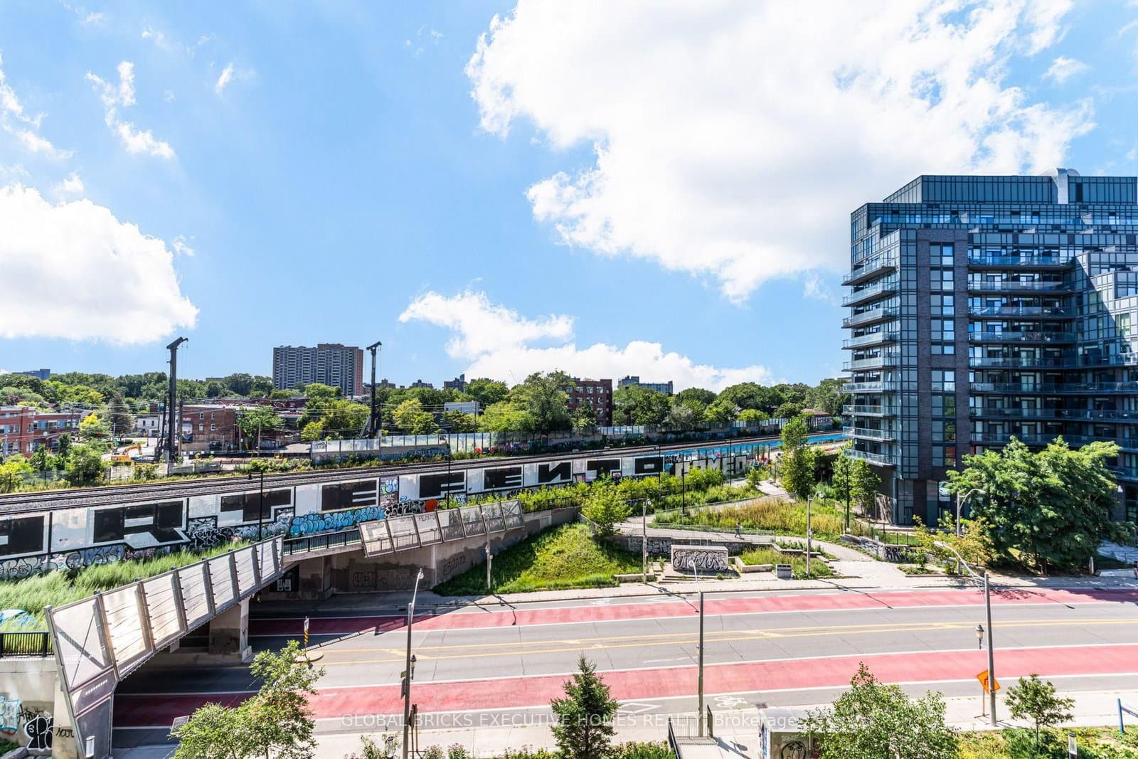 20 Minowan Miikan Lane, Unit 516 thumbnail 26