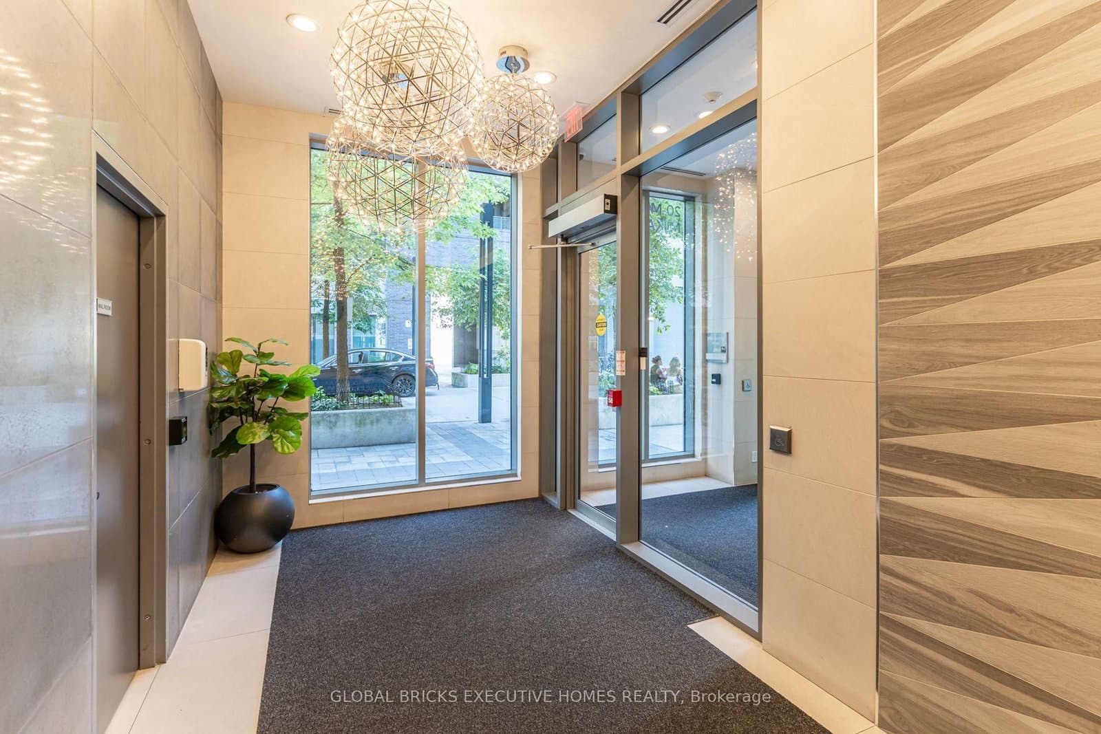 20 Minowan Miikan Lane, Unit 516 thumbnail 30